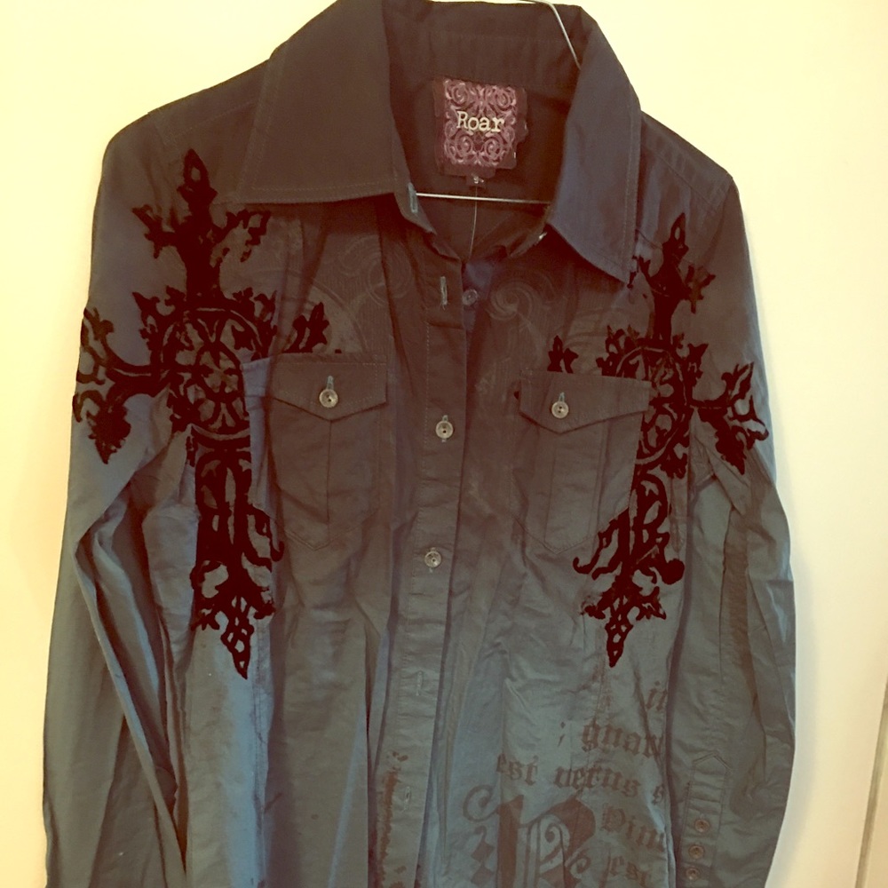 NWOT Roar button down western shirt